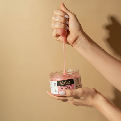 Mousse Esfoliante Morango | Esfoliação Delicada e Hidratação – Myska